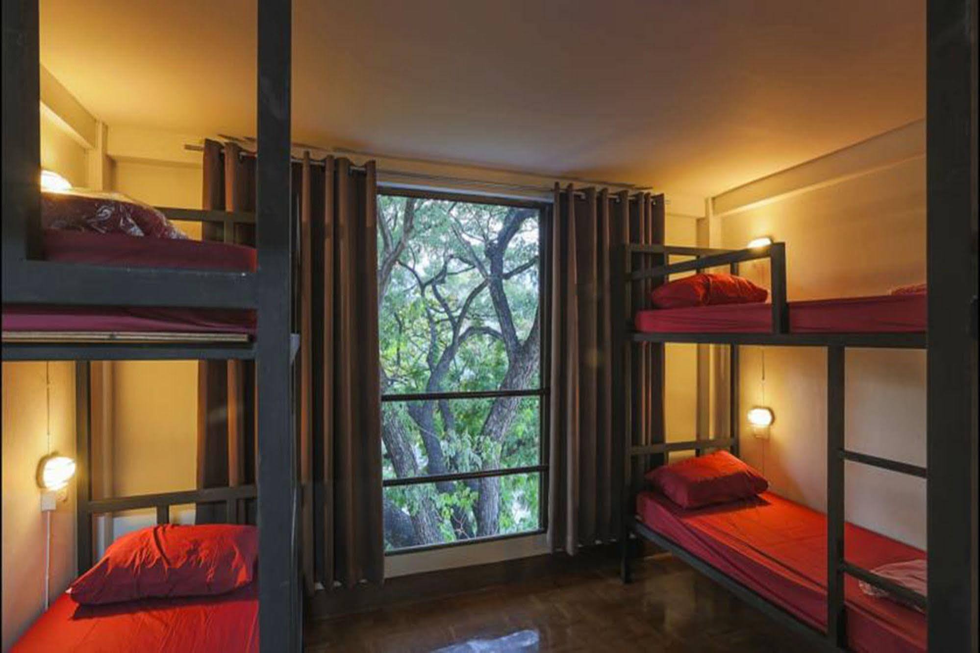 Cham Cha Hostel Chiang Mai Eksteriør bilde