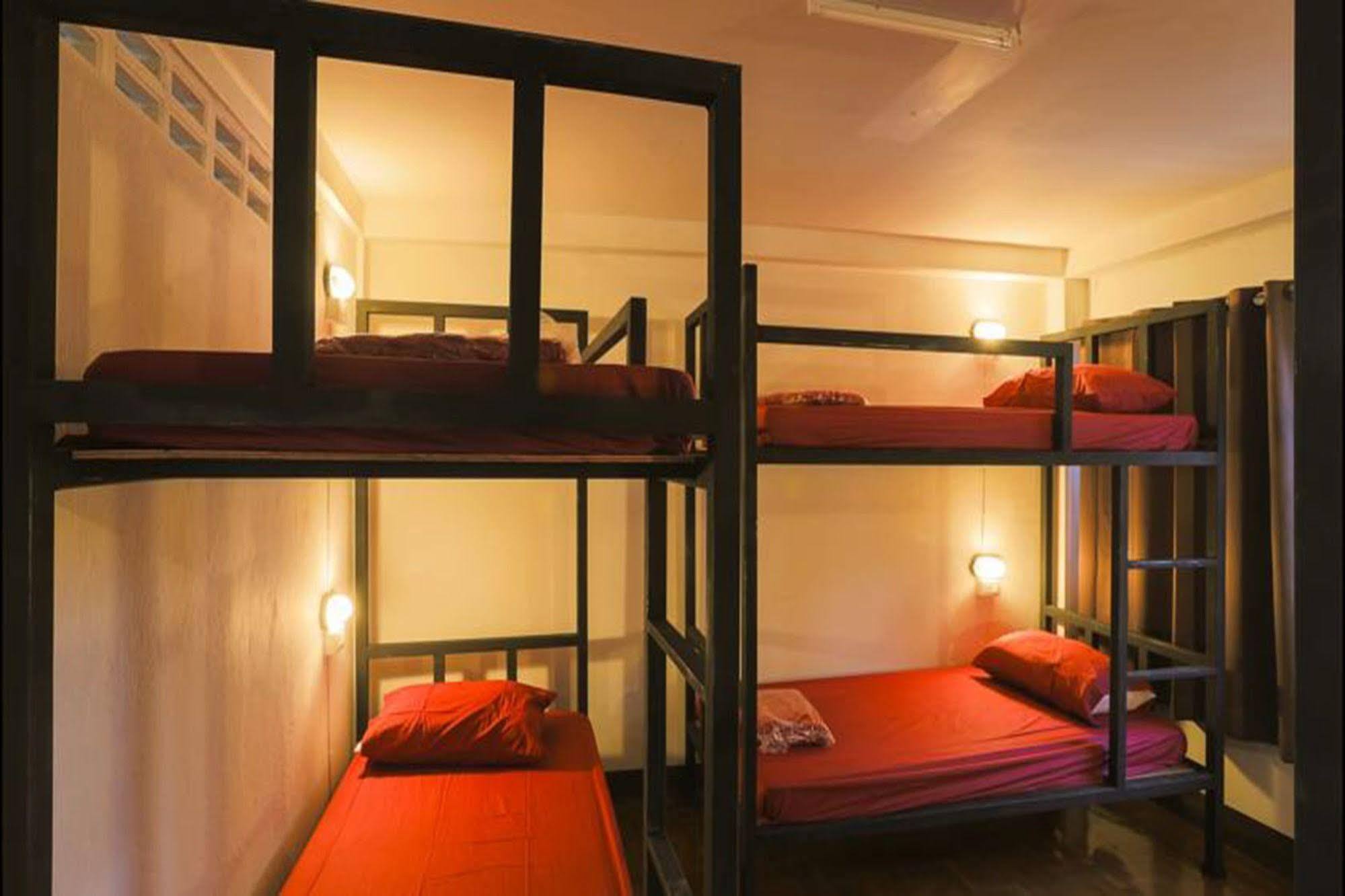 Cham Cha Hostel Chiang Mai Eksteriør bilde
