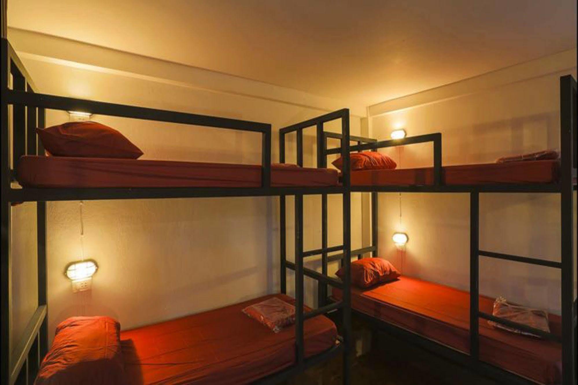 Cham Cha Hostel Chiang Mai Eksteriør bilde